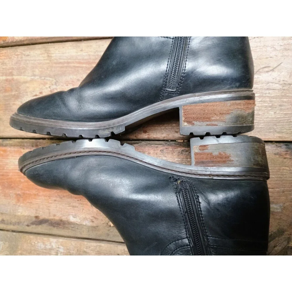 Coach Georgetta Black Ankle Boots Turn Lock Detail Sz 8.5 B